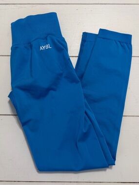 AYBL Seamless Leggings 💙